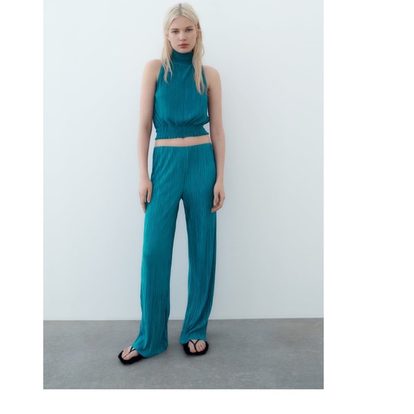 Zara Tops - ZARA 2PIECES PLEATED HALTER TOP AND PLEATED WIDE LEG PANTS